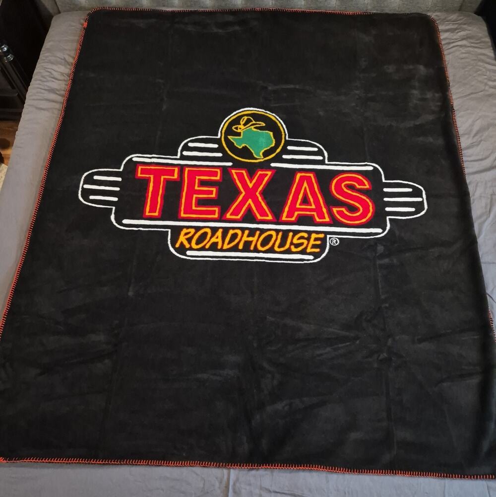 Denali Classic Blanket W/Texas Roadhouse Logo 59x70 Made in USA